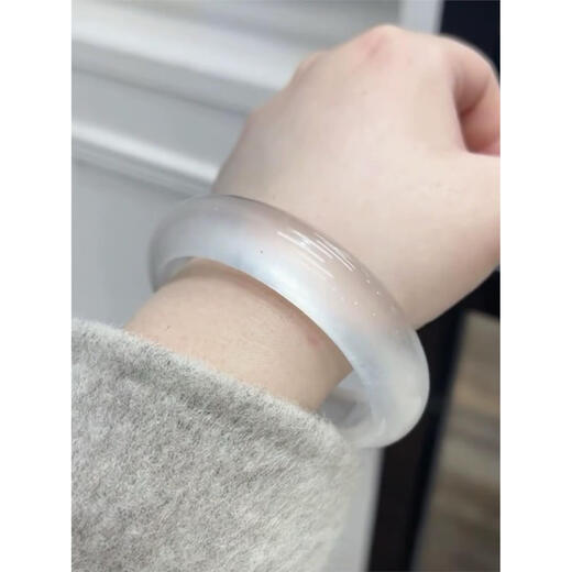 胖东来天然高冰种白月光手镯翡翠色玉镯玛瑙正圈细圆条镯子玉髓女水沫玉 53-54mm宽条