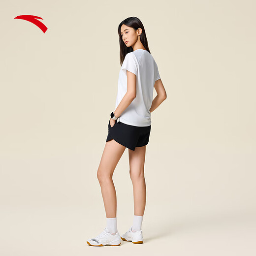 安踏专业羽毛球套装女夏季新款速干透气运动两件套训练运动服短袖短裤