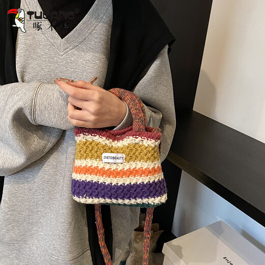 啄木鸟新年送女友礼物编织包包纯手工针织毛线包女生洋气单肩斜挎包秋冬 彩色