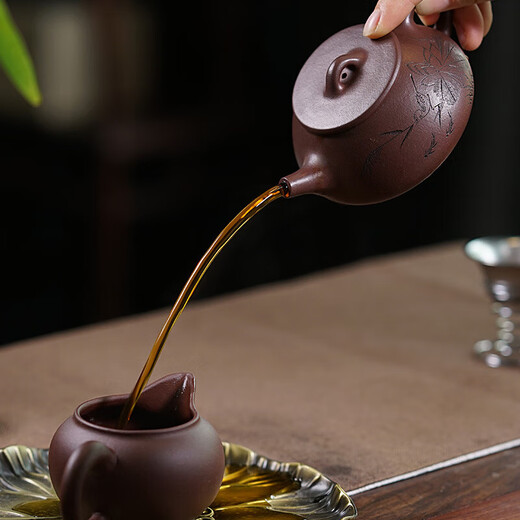Zanghu Tianxia Yixing purple clay teapot purely hand-engraved stone ladle teapot household tea set complete set of Kung Fu teapot Jingzhou stone ladle teapot landscape style (set)