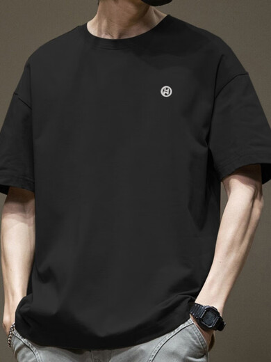 Camiseta de manga corta de Vancl Trendy American American para hombres en Summer Pure Cotton Round Neck Versátil Versátil 2025 NUEVA Marca de moda Flower Hong Kong Estilo Camiseta Negra-1365 de algodón de manga corta-100% puro 2XL [sugerido 170-195Jin [Jin equivale a 0.5 kg]]]