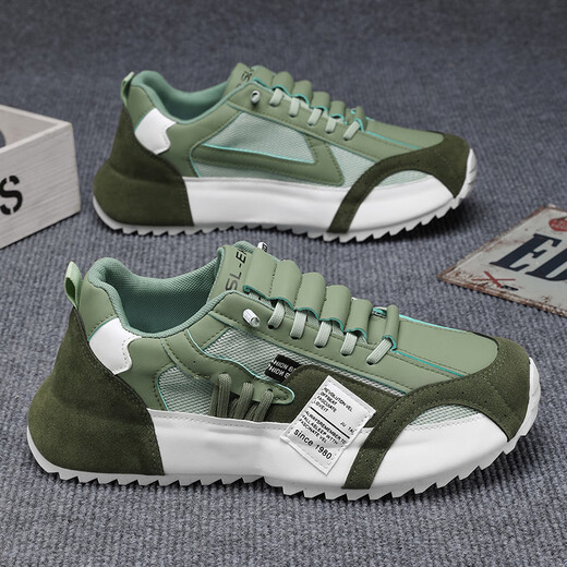 Changxiang huili Station européenne Chaussures masculines 2025 Nouveau été respirant tout-correspondant sportif et chaussures de loi