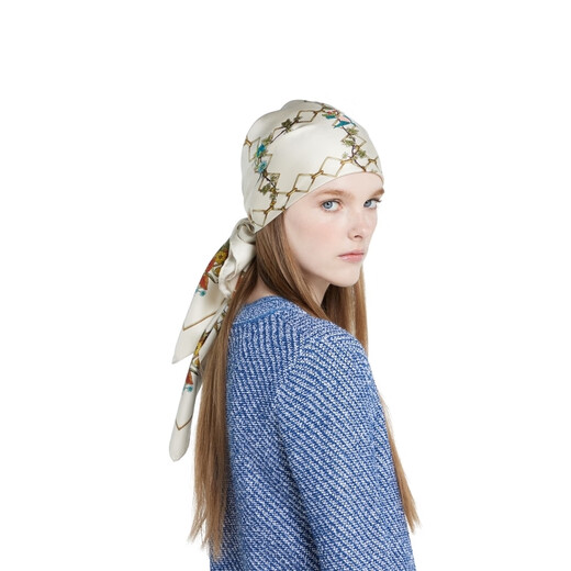 GUCCI Gucci printed silk square scarf gift ivory white and multi-color one size