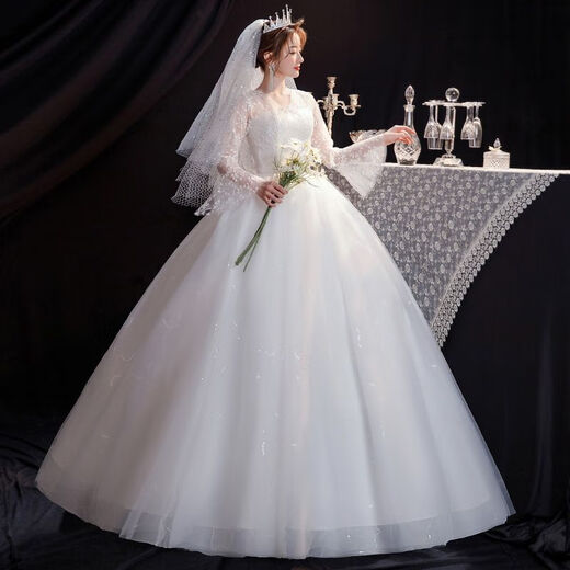 Main wedding dress for women 2025 new bridal lace super fairy dream wedding dress French fat spring and summer wedding dress center shaft V-neck white XS