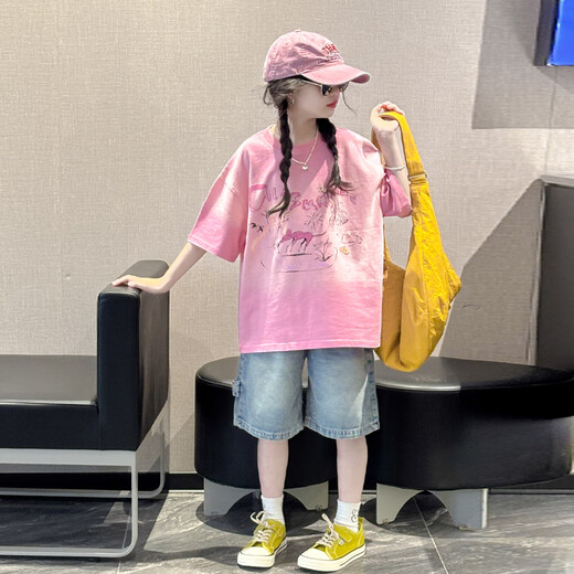 MOKITOUL girls summer short-sleeved suit for girls, young children, summer casual T-shirt, shorts, children's summer denim mid-trousers two-piece set Pink T-(high-end gift box packaging) 120 cm