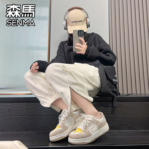 森馬女鞋秋季2025新款透气小众设计感百搭板鞋休闲运动厚底增高小白鞋 米卡 35