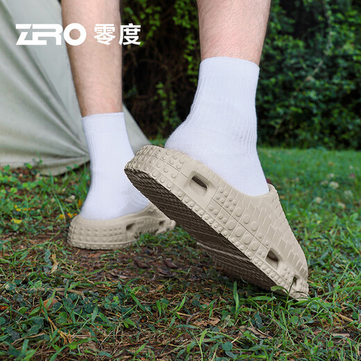 Zero-Männer-Hausschuhe 2025 Sommer neuer Stil Outdoor-Sandalen nicht gleitsam