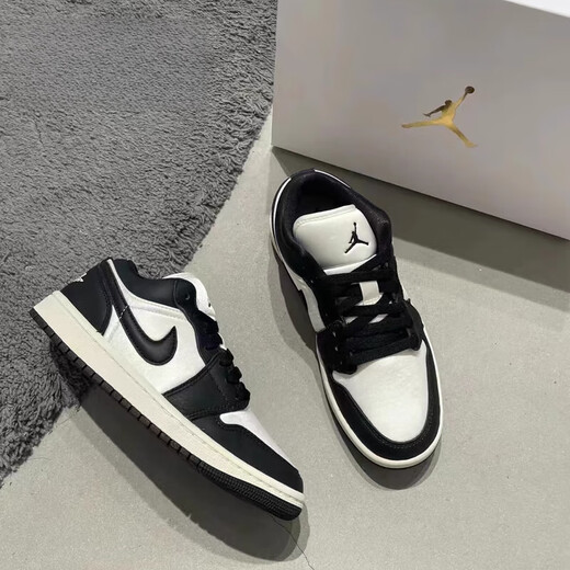 耐克（NIKE） Air Jordan 1 黑白 男女耐克AJ1 低帮复古篮球鞋 FB9893-101 FB9893-101黑白 35.5
