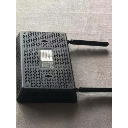 Netgear (Netgear) Baxin Netware R6220R6400 Full Gigabit 5G Dual-Band-Wireless-Router 1200m Dual Gigabit High Power Netware R6800 /R6900 + Stromnetzkabel
