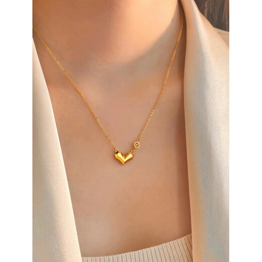 Feng Feili 18K gold-filled three-dimensional peach heart pendant necklace for women 2025 new light luxury clavicle chain e was born with you necklace