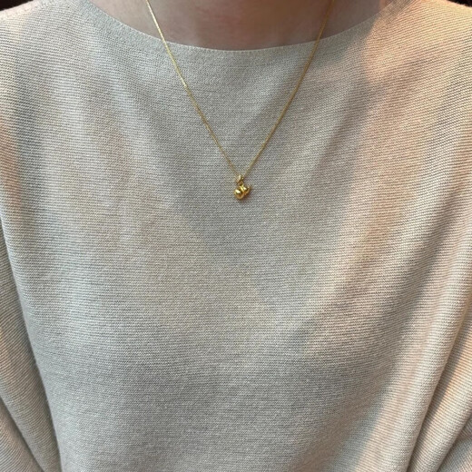 BMOI Old Phoenix 999 pure gold small gram weight small gourd necklace simple collarbone simple show temperament classic gourd