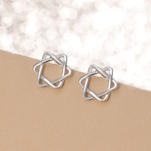 Xinshe S999 sterling silver six-pointed star earrings for women, pierced ears for sleeping, no need to pick them up, niche design earrings, exquisite silver earrings, a pair