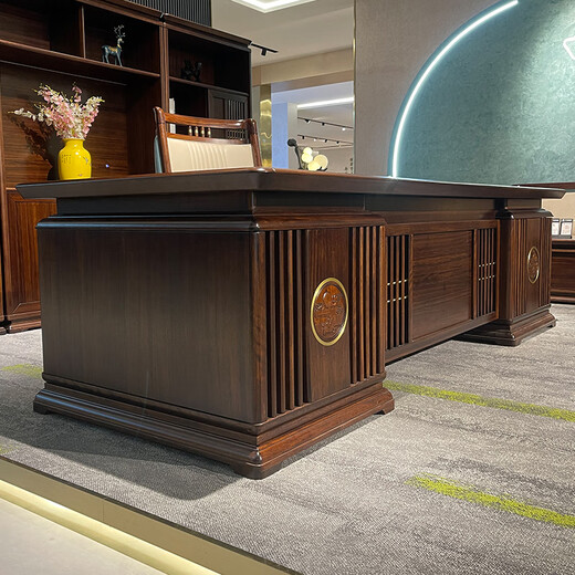 Tongta solid wood boss desk office desk chair office chairman high-end new Chinese style ebony wood president desk executive desk 2.4 meters boss desk