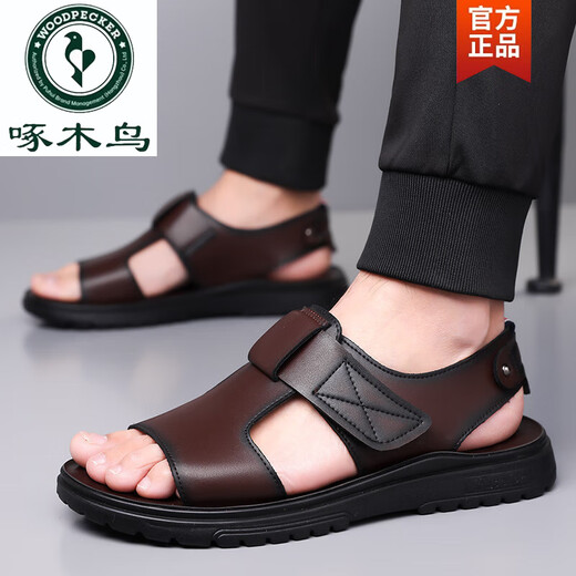 Holzspecker lässige Ledersandalen für Männer 2025 Sommer Neues dickes feierliches Allzugnialatmeiner Strandschuhe Leichte bequeme römische Sandalen CLP6189 Brown 38