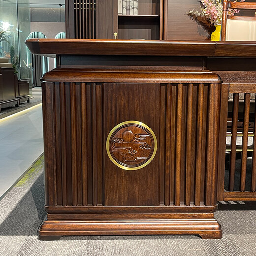 Tongta solid wood boss desk office desk chair office chairman high-end new Chinese style ebony wood president desk executive desk 2.4 meters boss desk