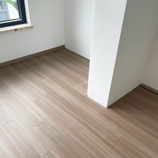 温以嘉12MM强化复合木地板家用环保耐磨办公室工装灰色原木色服装店 6629 1㎡