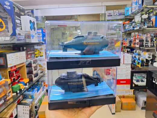 Niños Mini de control remoto de seis vías Submarino Submarino Hovercraft Water Play Speed Lap Airship Toy Yacht Toy Mini Remote Control Speed Boat - Naranja 588 Estándar + Batería de control remoto + destornillador