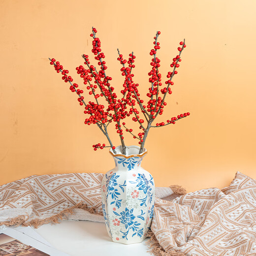 Red holly 3 branches