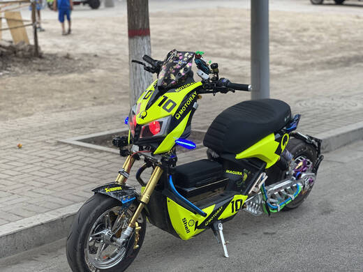 Mahati Yadi 5 shell electric car X5 shell smart version side plate plastic shell full set custom SN9928 fluorescent yellow 10