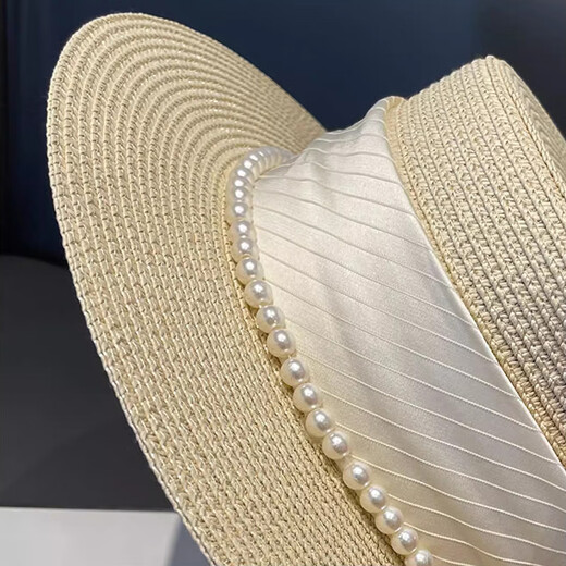 
Jin[Jin equals 0.5 kg] Mufan style flat top straw hat big head circumference summer pearl top hat straw woven beach vacation sun protection sun hat women pearl silk straw hat [bee]