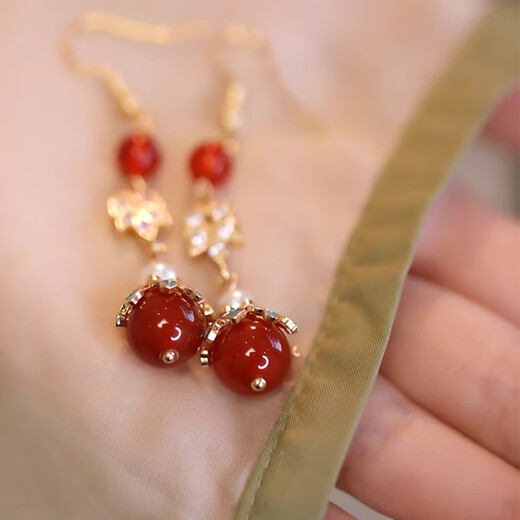 Lu Shanwu new Chinese style earrings for women Chinese style long tassels high-end antique Hanfu cheongsam engagement wedding temperament earrings new Chinese style long tassel earrings suspended box