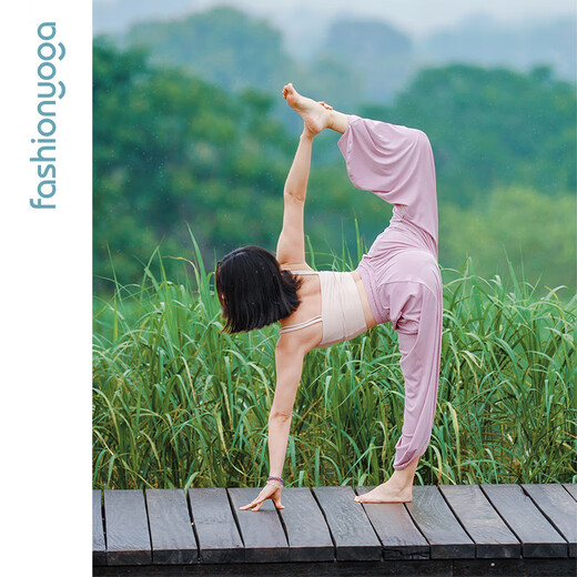 Fansheng Yoga 2025 Neue einfache Sportarten und lässige, vielseitige, verkürzte Hosen für Frauen atmungsaktives lockeres Schlank