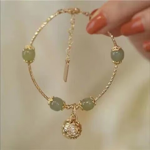 Palastdesign, Hotan Yu Bell-Armband, Armband für Frauen mit High-End- und personalisierten Geschenken, neuer Stil für Frauen Hanfu Light Luxus M1396 [Court Bell Armband]