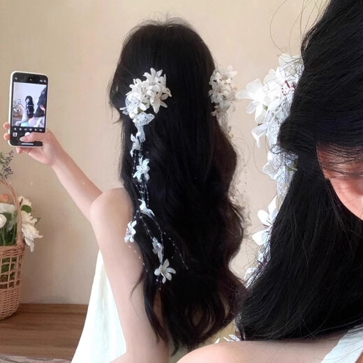 Dai Yan new Chinese style lily of the valley flower hairpin 2025 new simulated flower hairpin side clip vacation photo atmosphere headwear flower tassel side clip single