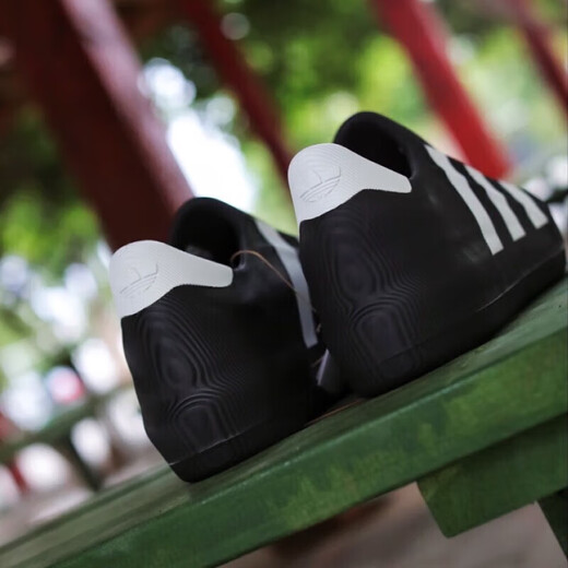Adidas (adidas) clover lässige Schuhe Männerschuhe Frauenschuhe 2025 Sommerstil Ein-Pin-Leichtgewichts-Sportschuhe If6182 38