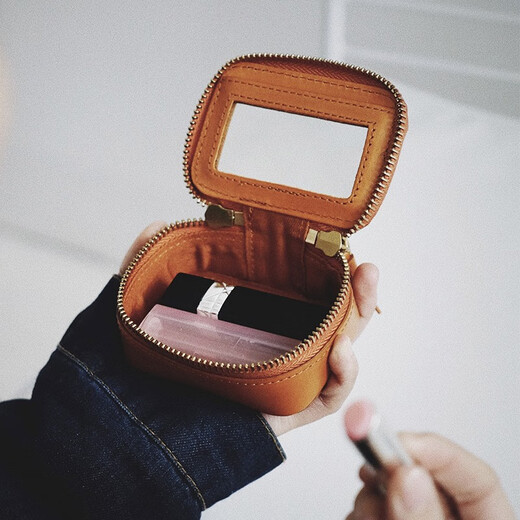 Retro handmade genuine leather cosmetic bag lipstick storage bag with mirror mini solid color makeup bag portable beeswax yellow