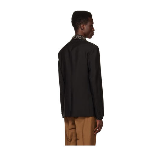 Versace Men's Rivet Logo Blazer Point Lapelera de la solapa hombrera Hebilla de hebilla informal Negra Única IT-48
