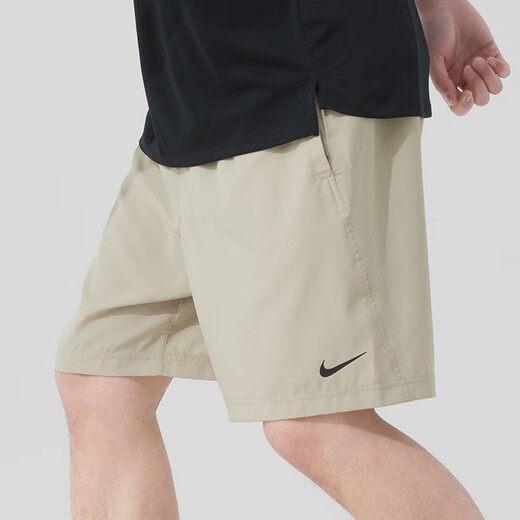 Nike (Nike) 2025 Sommer neue Shorts Herrenhosen Khaki Casual Hosen Lose Sporthosen DV9858 DV9858-251 S