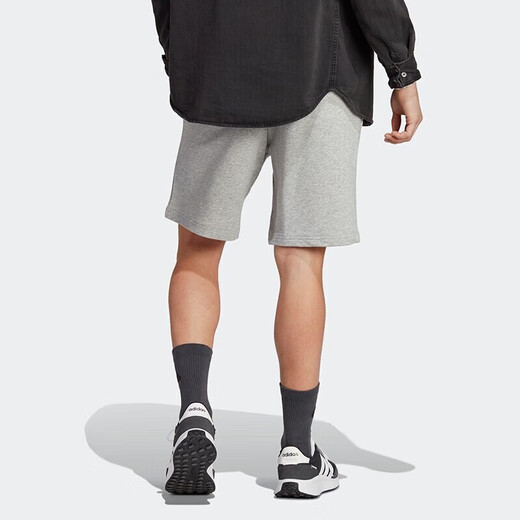 阿迪达斯 （adidas）运动裤男裤夏季新款休闲裤针织透气宽松五分裤短裤IC9756 IC9816浅灰 M