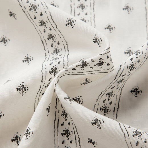 Late White New Product 2025 Autumn Temperament Printed Shirt Skin Friendly Elastic Casual Lapel Shirt for Women Color XL