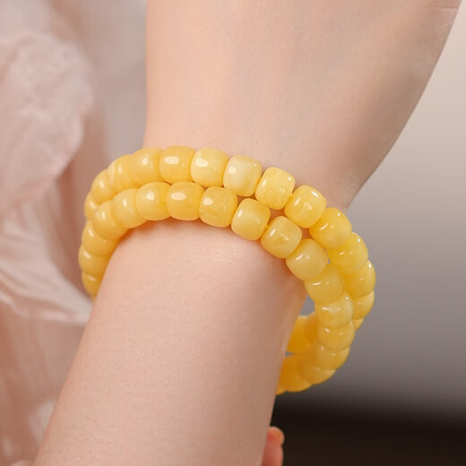 Dara (dara) Russian chicken fat yellow beeswax bracelets for men and women, about 11.8g, practical as a Chinese Valentine's Day gift for dad and elders