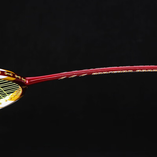 
Yodiman Badminton Racket 4U Full Carbon P9900 Offensive Single Shot (With threaded and wrapped in hand glue)