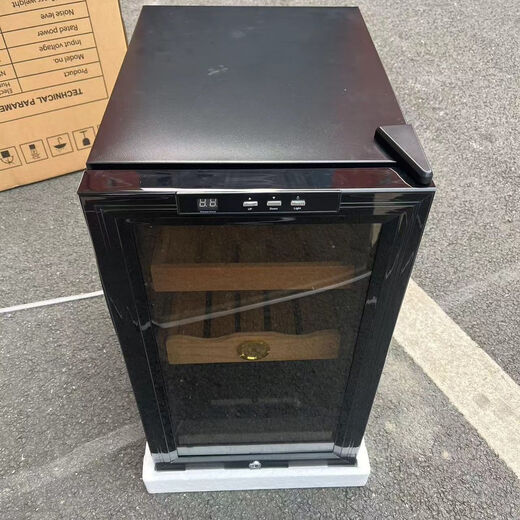 Double small shop Zunbao 65L export last order Constant temperature household cigar cabinet humidor humidor Spanish cedar wood shelf 345*508*630mm 48L (without lock)