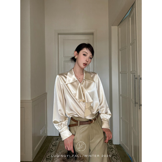 Lu Qingyi original curly haze retro glossy satin shirt women's autumn and winter design ruffled casual top champagne color M photo wear