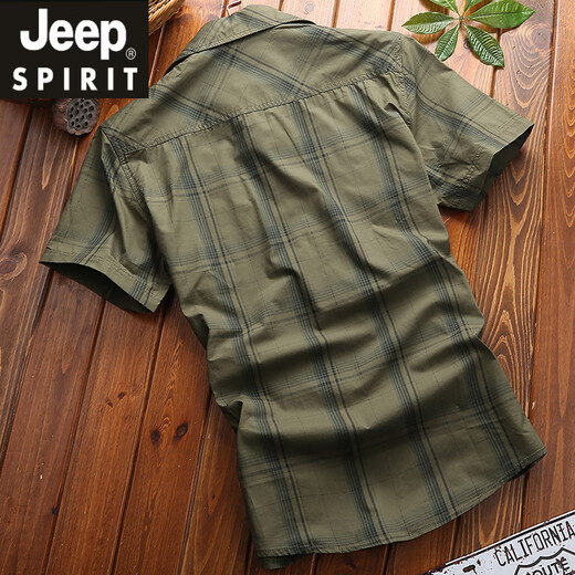 Jeep Spirit Jeep Summer d'âge moyen et jeune chemise à manches courtes décontractées pour hommes en liberté grande taille de papa à double poche équipe de travail militaire vert 5009 m