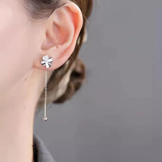 RSRDDY Old Phoenix pure silver 9999 earrings sterling silver four-leaf clover ear wire long screw slimming anti-allergic earrings earrings four-leaf clover tassel screw sterling silver earrings Lao Fengxiang same style 4.06g (sterling silver pair)