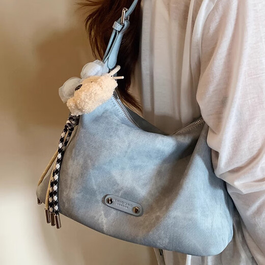 Nanfeng Chio2nd cream puppy tote bag women's bag portable ladies one-shoulder underarm bag commuting big bag crossbody bag denim color [send puppy pendant]