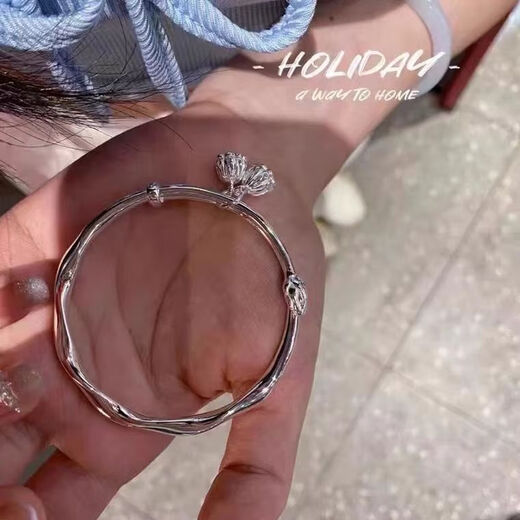 Pt950 platinum Möbius lotus bracelet pure platinum push-pull bracelet Chinese Valentine's Day gift for wife 12g platinum Möbius lotus bracelet