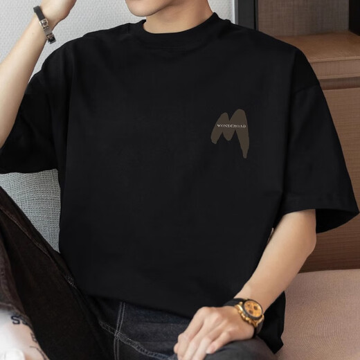 Kazuki Kuraishi Brand à tendance T-shirt à manches courtes en coton lourd pour hommes 2025 Nouveau t-shirt à demi-manche rond haut de gamme d'été pour hommes M09-694 Black S [80-100jin [Jin équivaut à 0,5 kg]]]