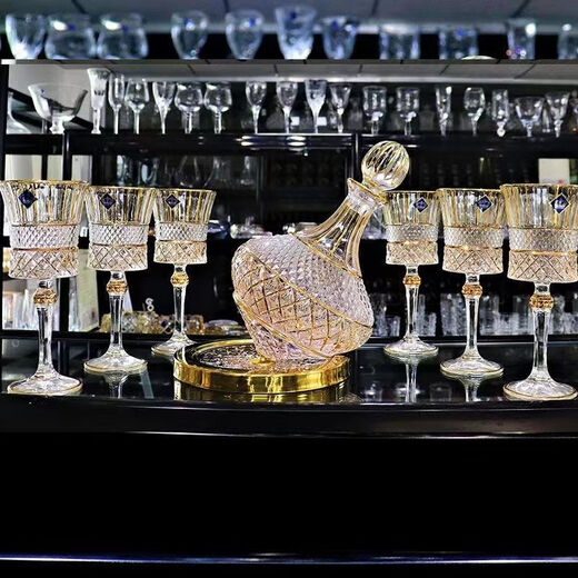 Sophora frost painted gold Visa red wine decanter high-end crystal luxury rotating red wine decanter tumbler gyro design Visa regular style 6 cups regular pack