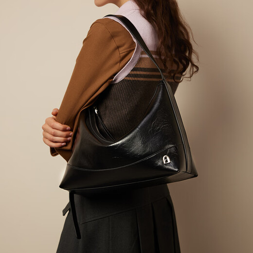LA Festin Sommer Neues echtes Leder mit großer Kapazität Crossbody Bag Damen Silbertasche 2025618 Aurora Silber