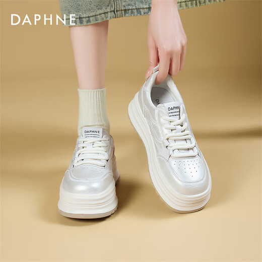 Daphne Fashion Casual Shoes Women 2025 Breathable Small White Shoes Women's Shoes New Four Seasons High-Enhanced Sponge Cake Thick Sole Board Shoes Women Beige 37