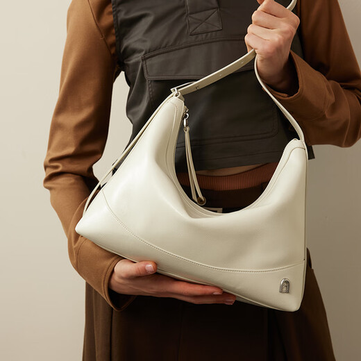 LA Festin Sommer Neues echtes Leder mit großer Kapazität Crossbody Bag Damen Silbertasche 2025618 Aurora Silber