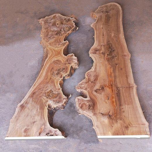 Village de Shantoulin Old Elm Wood Board Wood Wood Biber une forme de cloison en forme de la rivière Natural River Board Bood Material Special Shape Log Color 6623 + 6624