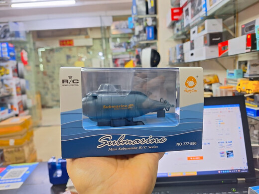 Niños Mini de control remoto de seis vías Submarino Submarino Hovercraft Water Play Speed Lap Airship Toy Yacht Toy Mini Remote Control Speed Boat - Naranja 588 Estándar + Batería de control remoto + destornillador
