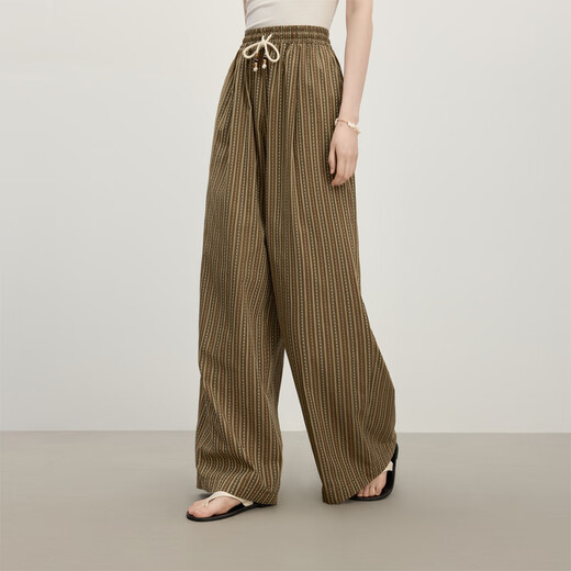 Fan Silanen [Même style que Xu Ruohan] Pantalon à jambes larges de café en vrac paresseux et décontracté 2025 Pantalon décontracté d'été pour les femmes à rayures Café M